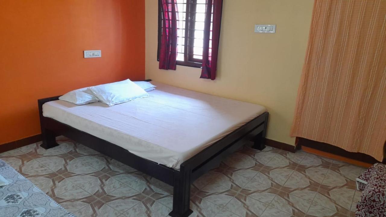 Villa Umar Homestay Пондичери Екстериор снимка