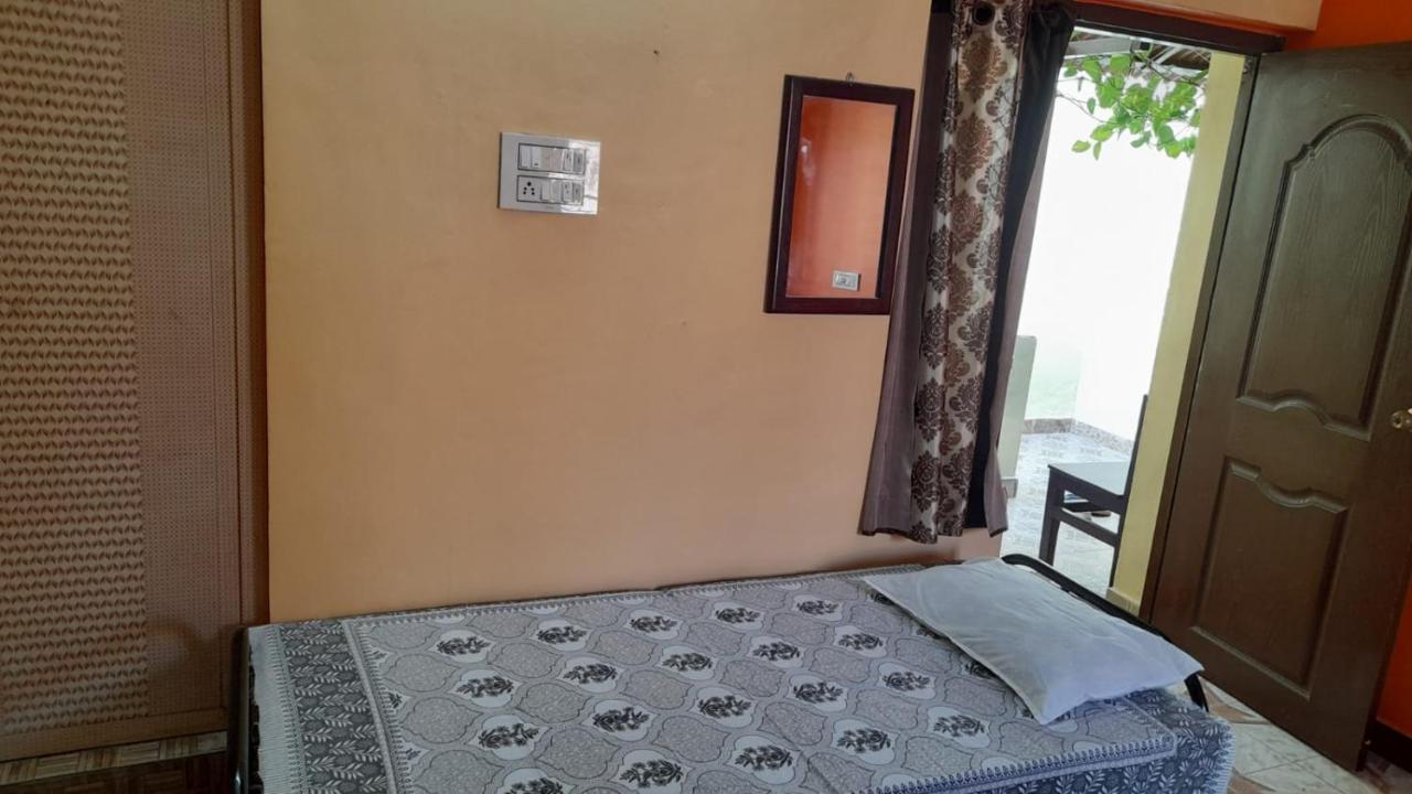 Villa Umar Homestay Пондичери Екстериор снимка